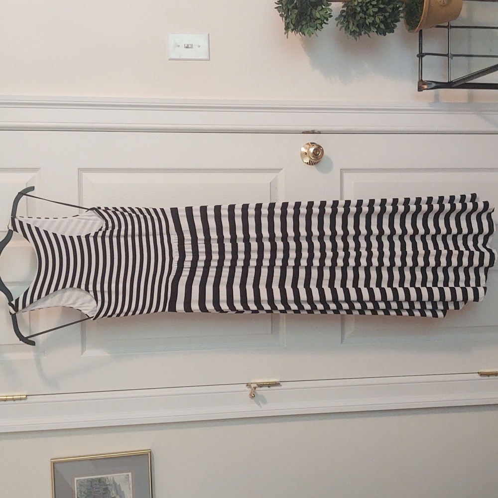 EUC Remain High Low Dress Size M - Picture 6 of 7
